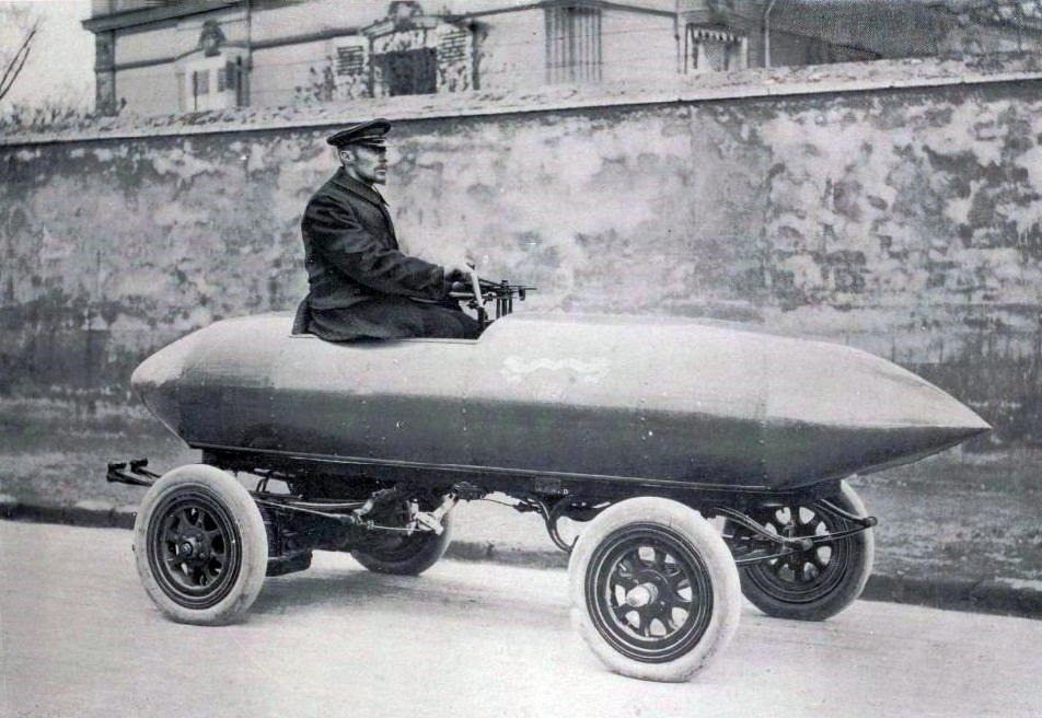 Primer coche eléctrico